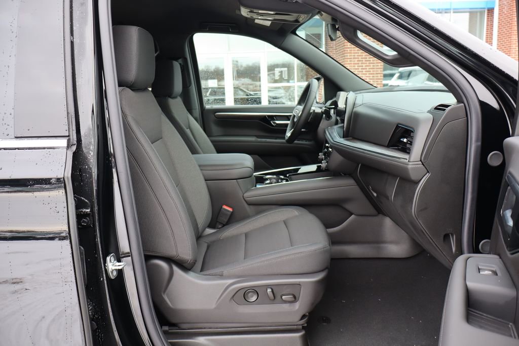 New 2026 Chevrolet Tahoe LS image 41