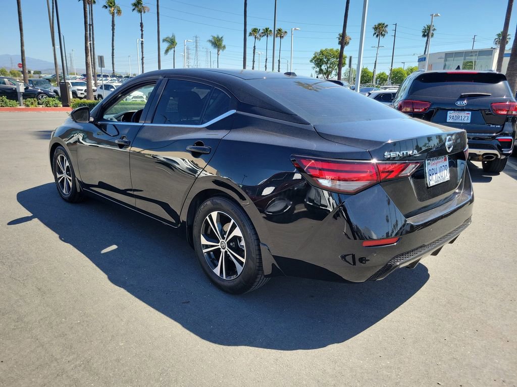 Used 2020 Nissan Sentra SV image 3