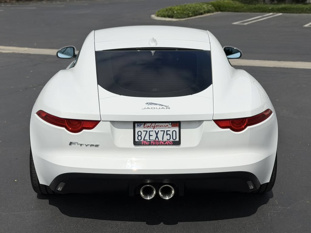 Used 2017 Jaguar F-TYPE Coupe RWD image 5
