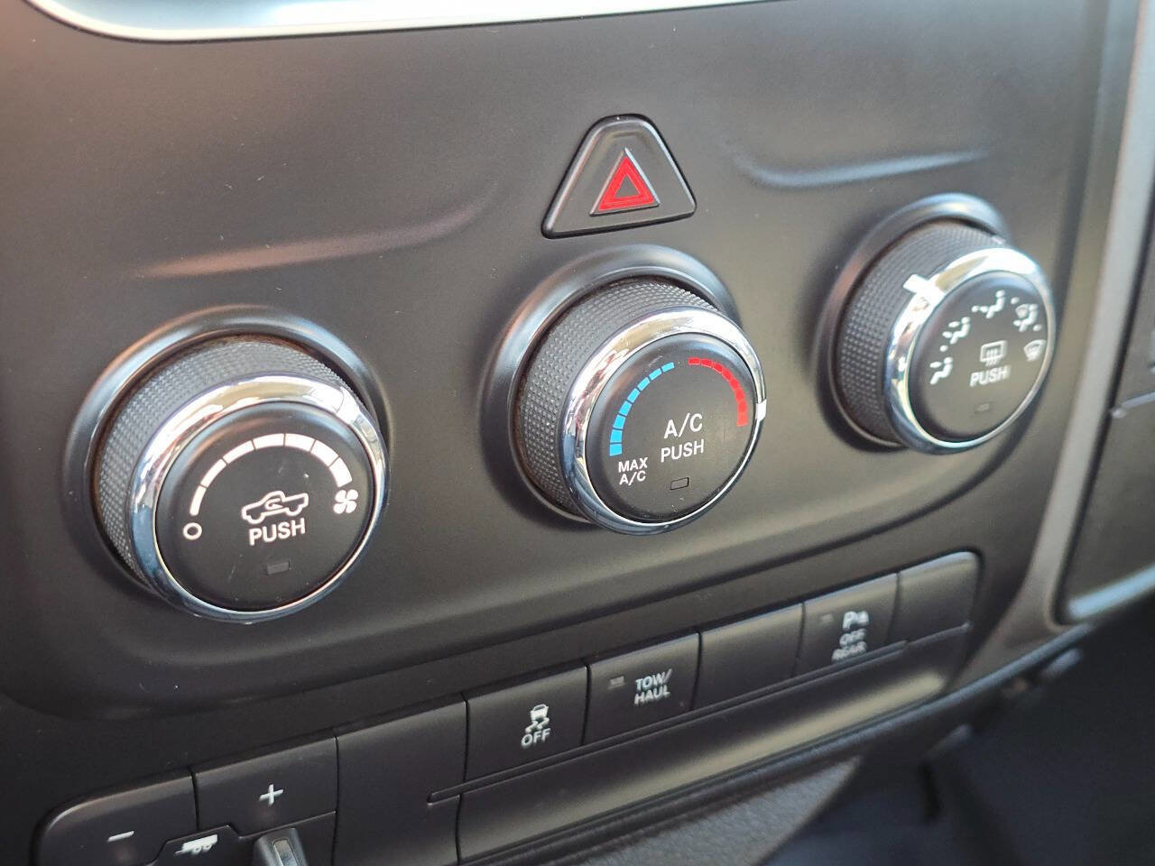 Used 2019 RAM 1500 Tradesman image 30