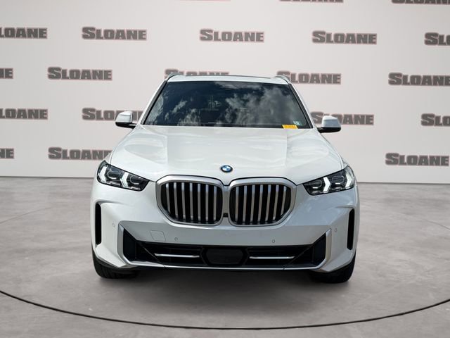 Certified 2024 BMW X5 xDrive40i w/ Premium Package AWD/4WD image 8