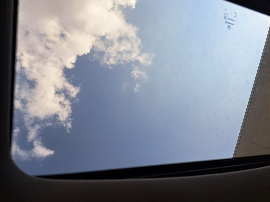 Used 2017 Honda Pilot Touring image 15