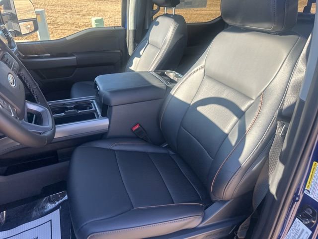 New 2026 Ford F250 Lariat w/ Black Appearance Package AWD/4WD image 13