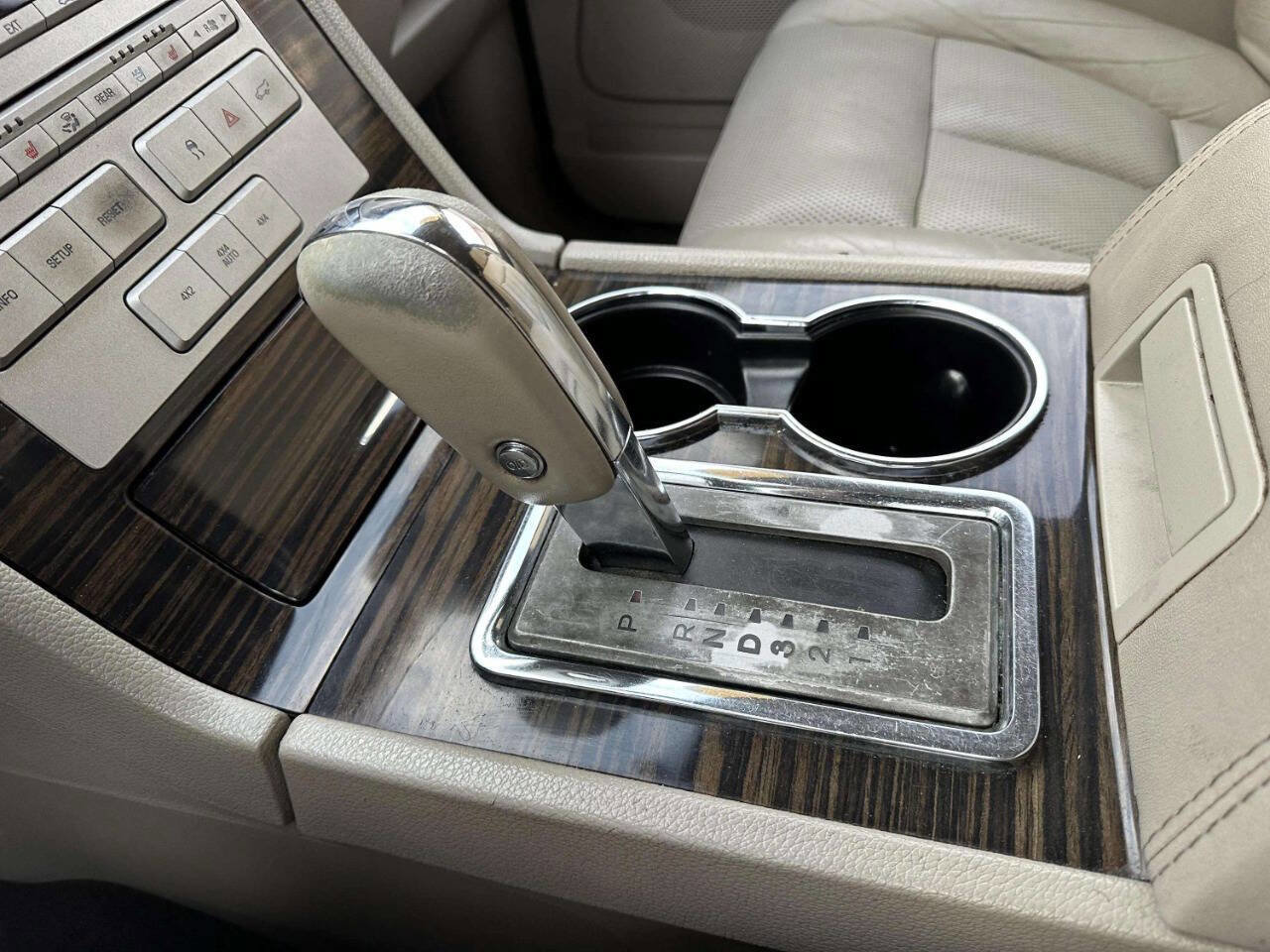 Used 2008 Lincoln Navigator L 4WD image 51