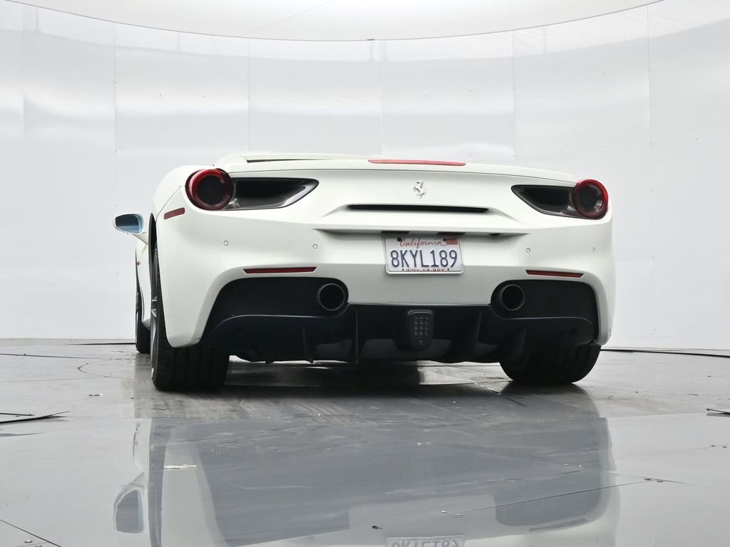 Used 2019 Ferrari 488 Spider image 37