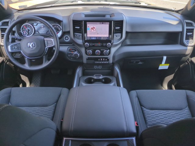 New 2027 RAM 1500 Express AWD/4WD image 15