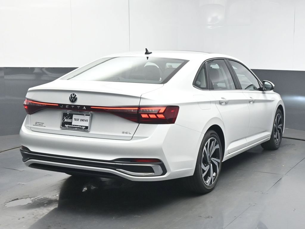 New 2026 Volkswagen Jetta SEL image 7