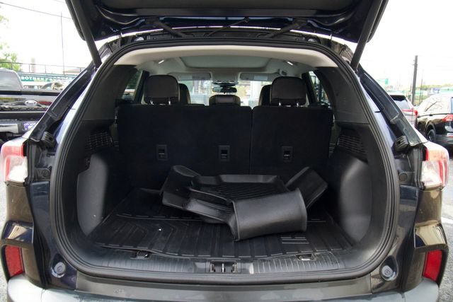 Certified 2021 Ford Escape SEL w/ Technology Package AWD/4WD image 29