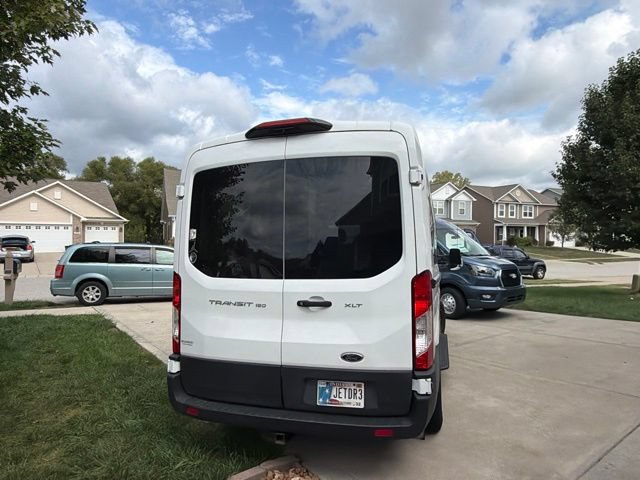 Used 2020 Ford Transit 150 XLT RWD image 7