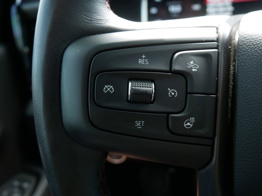 Used 2025 GMC Sierra 2500 AT4X AWD/4WD image 27