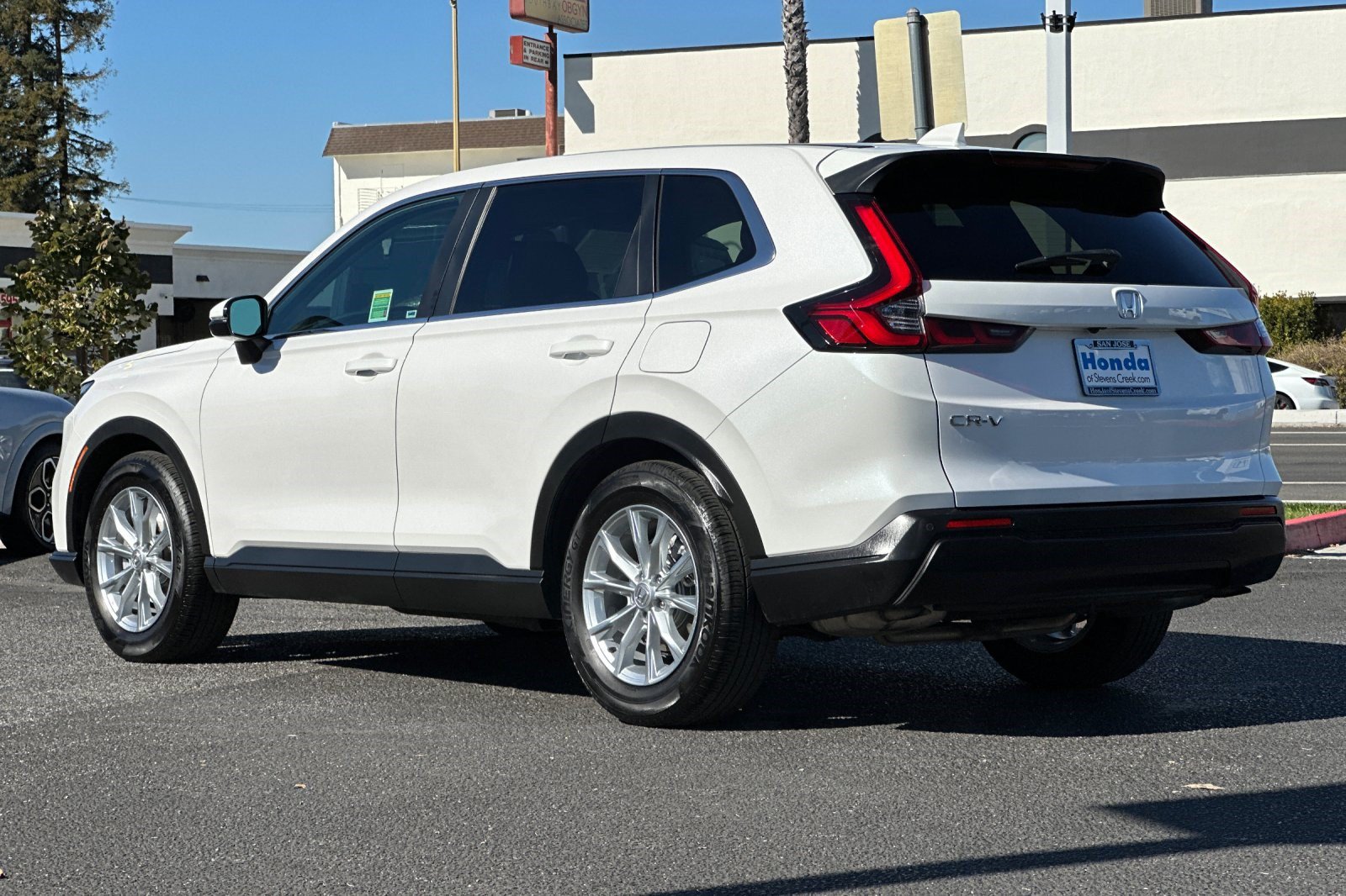Certified 2025 Honda CR-V EX-L image 3