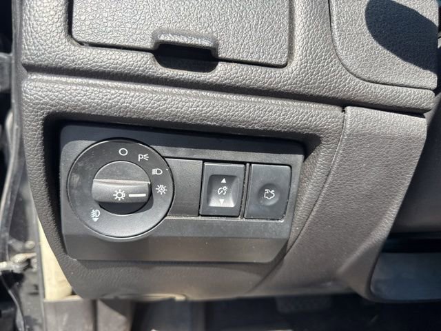 Used 2010 Ford Fusion Sport FWD image 25