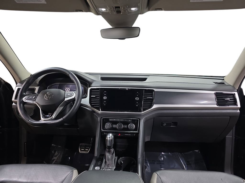 Used 2022 Volkswagen Atlas SEL Premium image 9