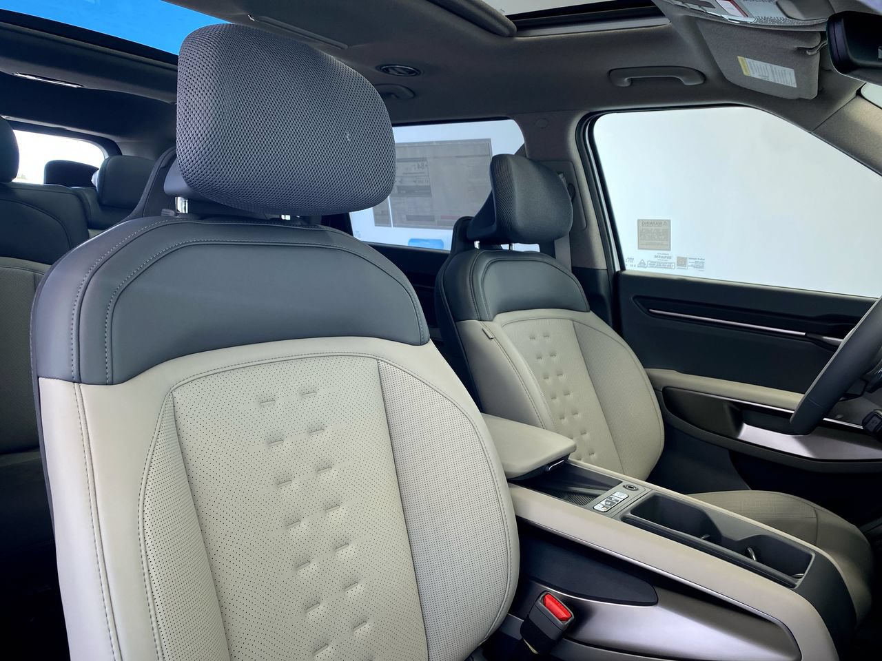 New 2026 Kia EV9 Wind AWD/4WD image 32