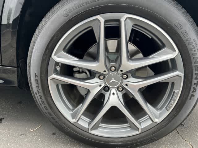 Certified 2025 Mercedes-Benz GLE 53 AMG 4MATIC Coupe image 9