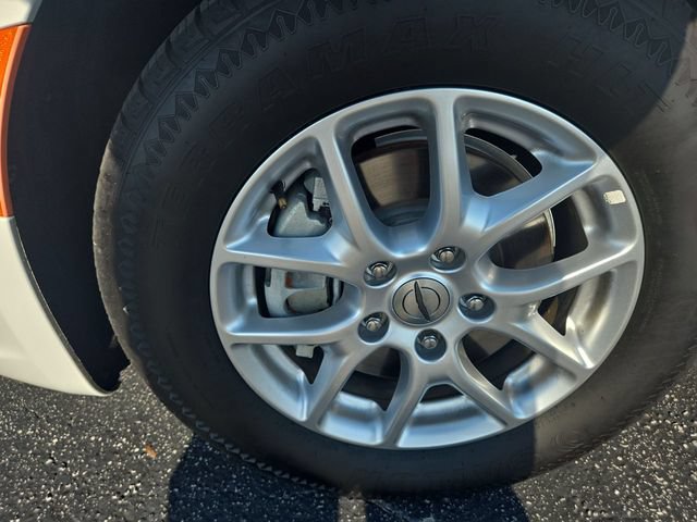 Used 2023 Chrysler Pacifica Touring-L FWD image 10