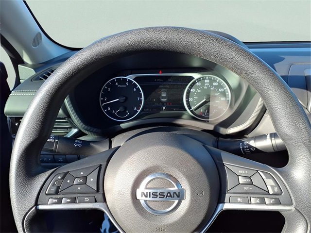 Used 2023 Nissan Sentra SV image 16