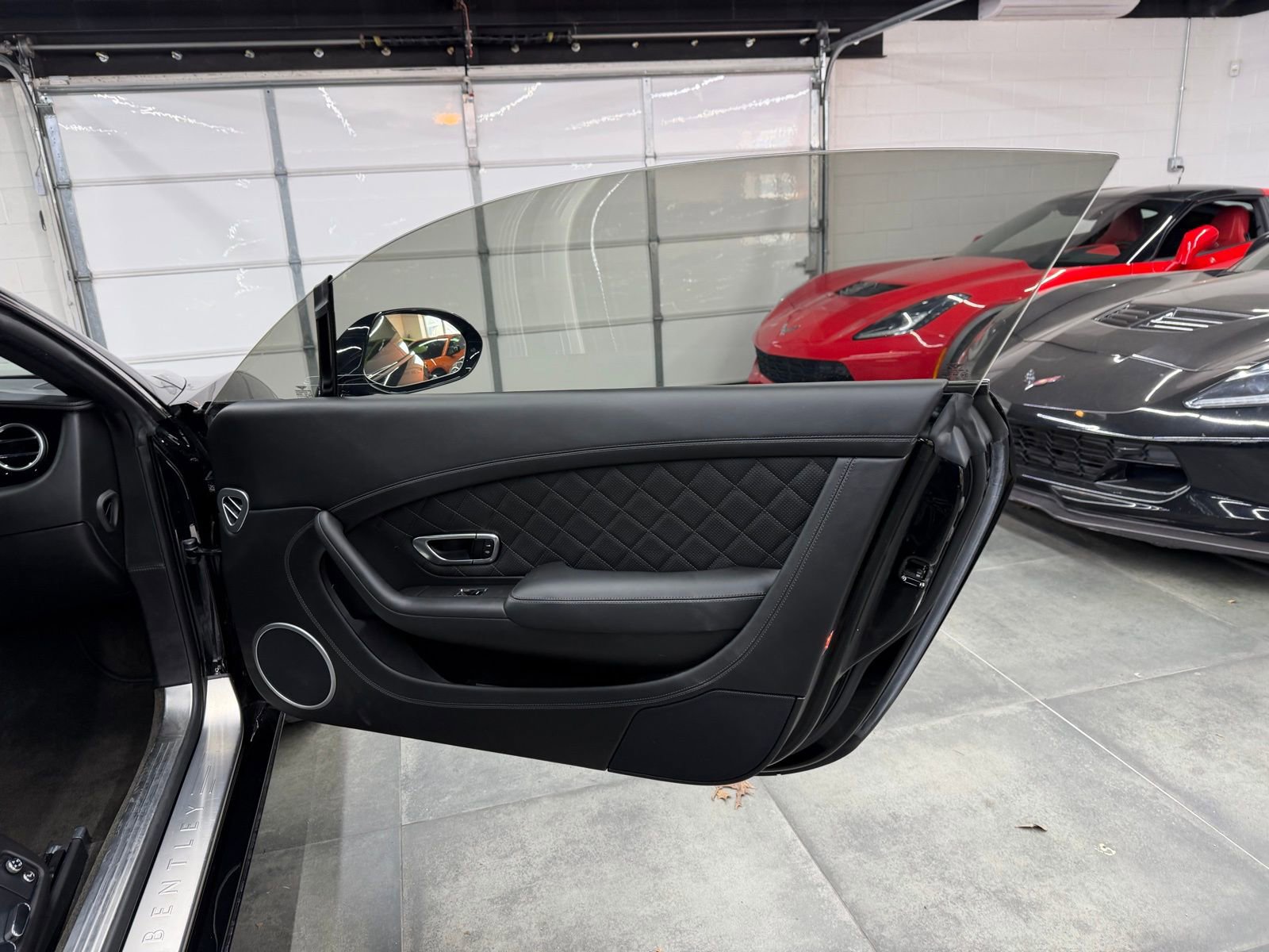 Used 2017 Bentley Continental GT image 25