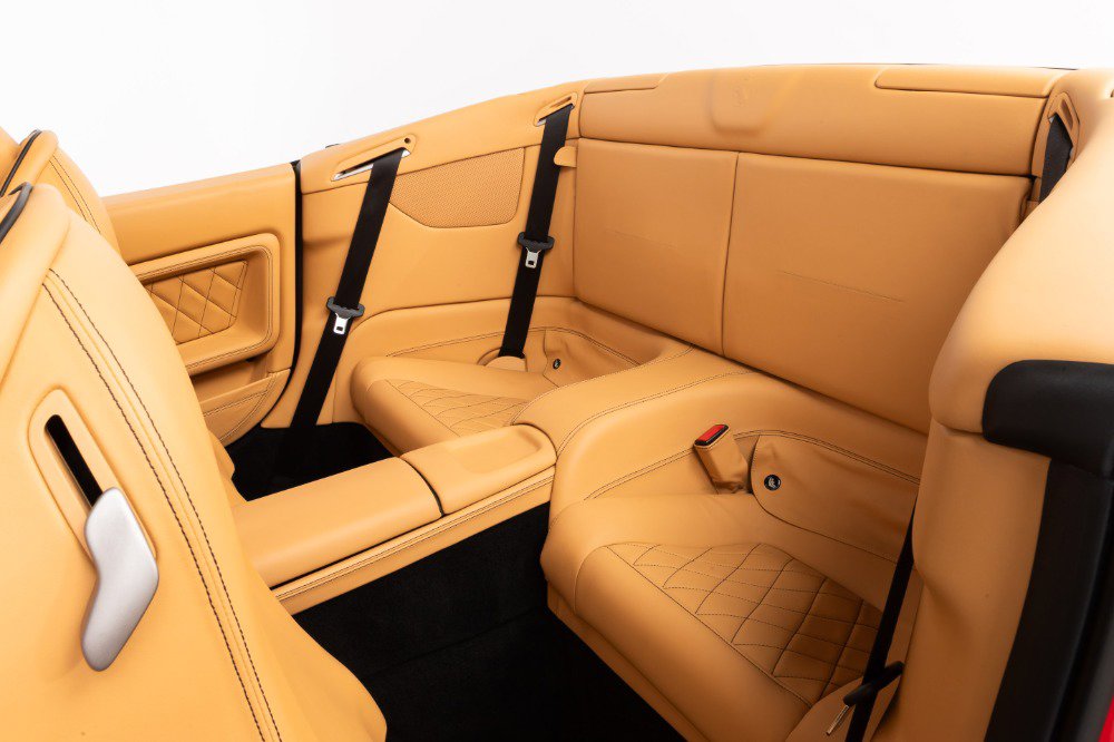 Used 2011 Ferrari California image 65