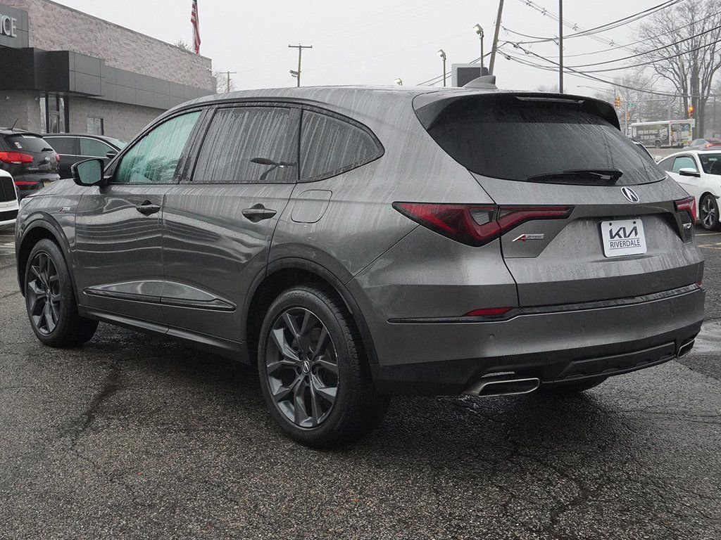 Used 2023 Acura MDX A-Spec image 12