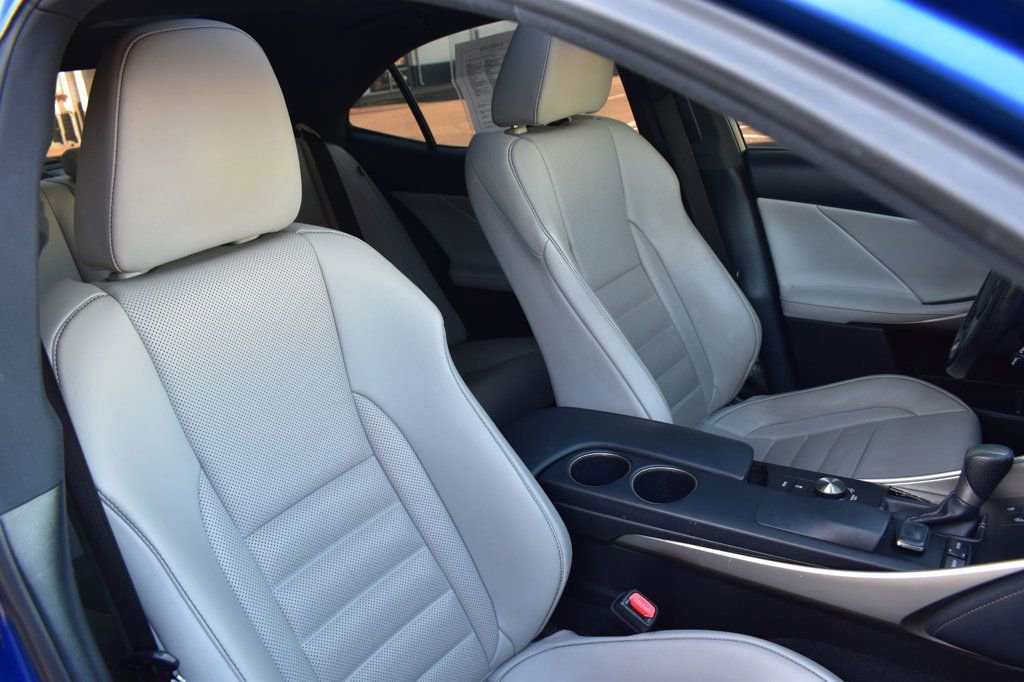 Used 2016 Lexus IS 200t 4dr Sedan w/ F Sport Package image 19
