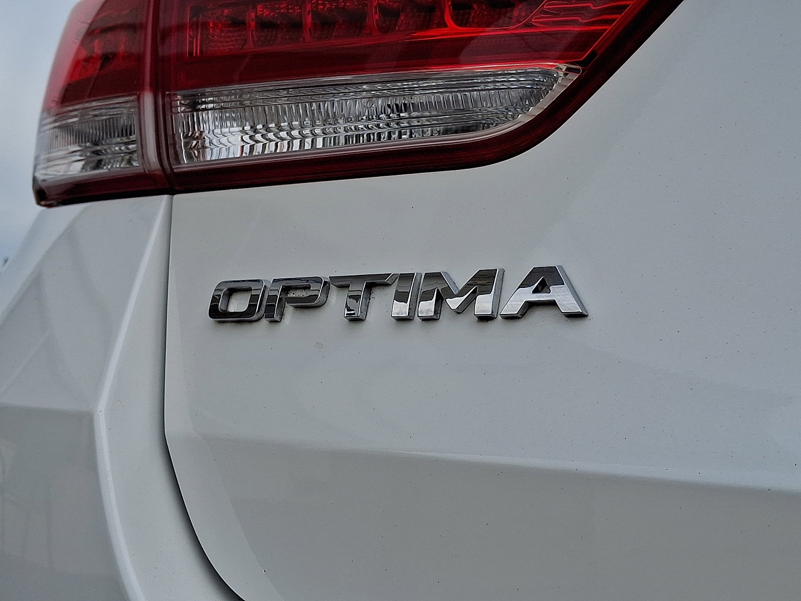 Used 2017 Kia Optima EX w/ Premium Package FWD image 30