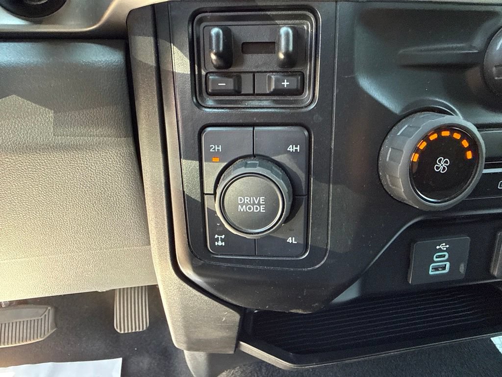 Used 2024 Ford F350 XL w/ STX Appearance Package AWD/4WD image 25