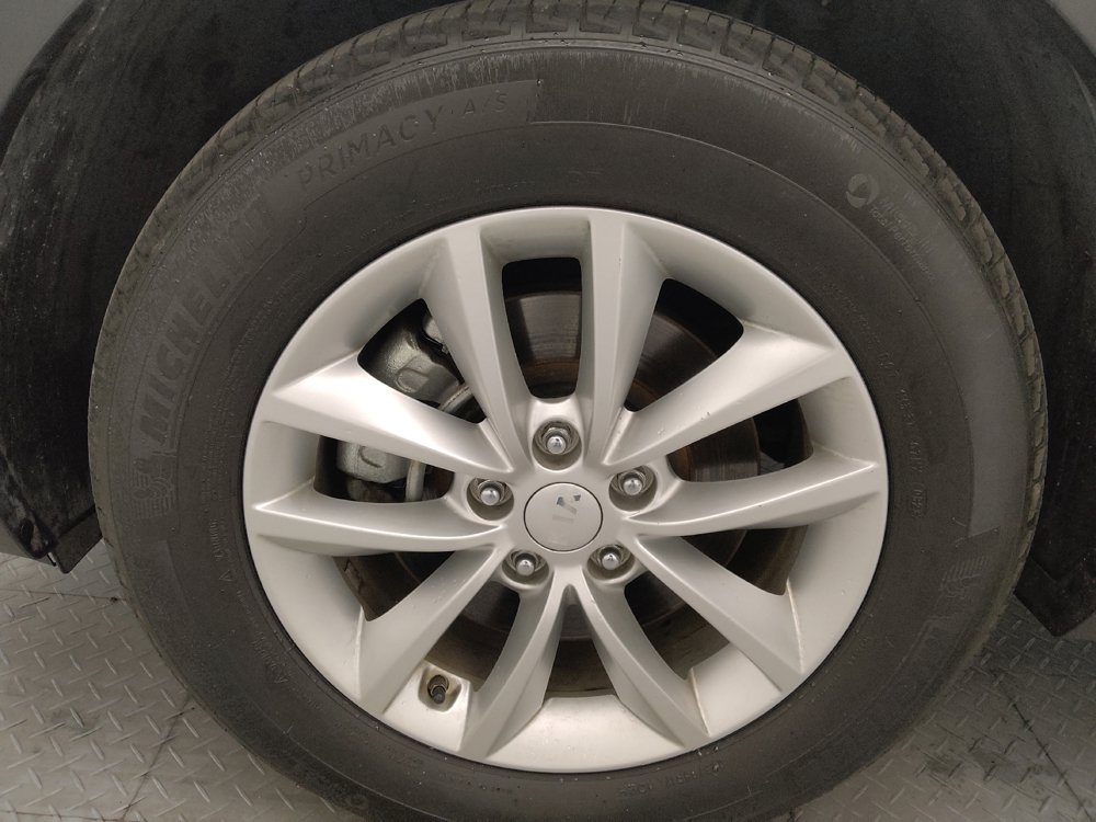 Used 2018 Kia Sorento FWD image 31