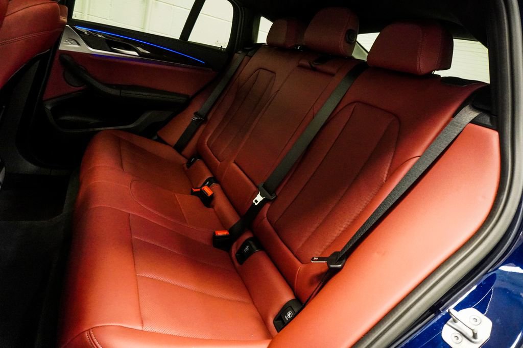 Used 2023 BMW X4 M40i AWD/4WD image 9