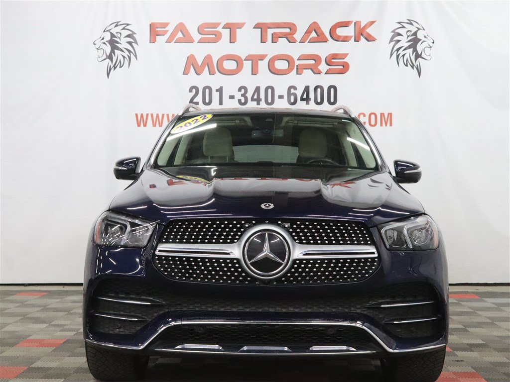 Used 2022 Mercedes-Benz GLE 350 4MATIC image 2