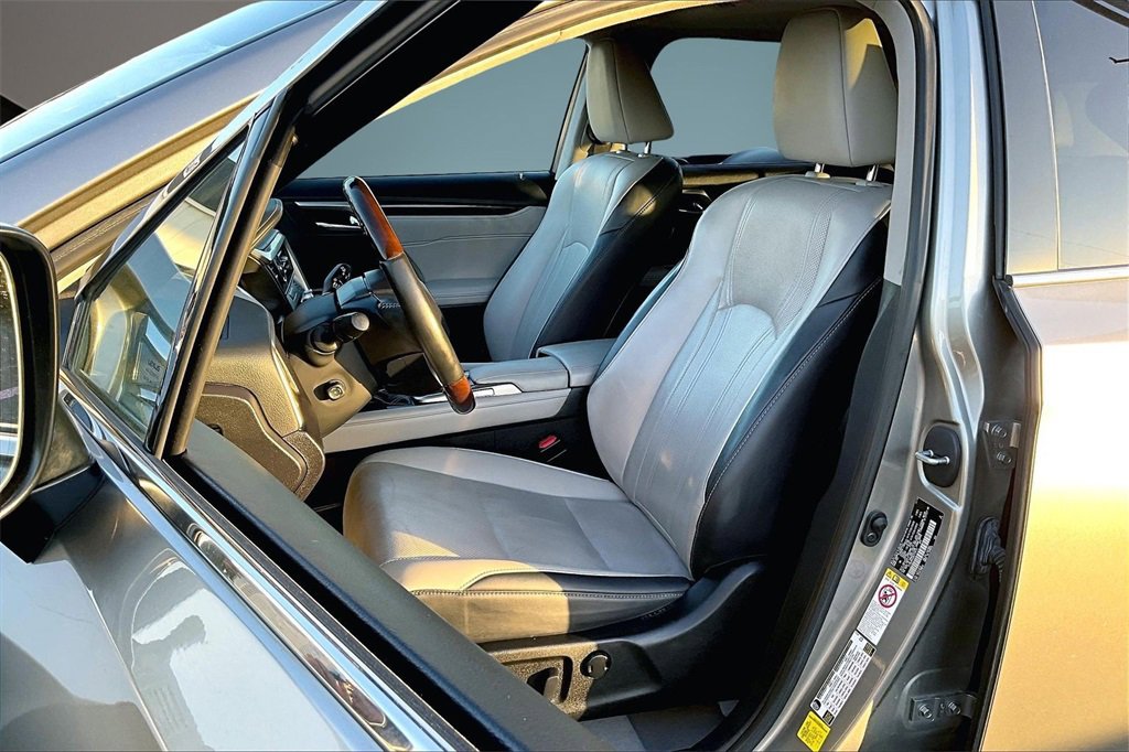 Used 2019 Lexus RX 350 AWD image 18