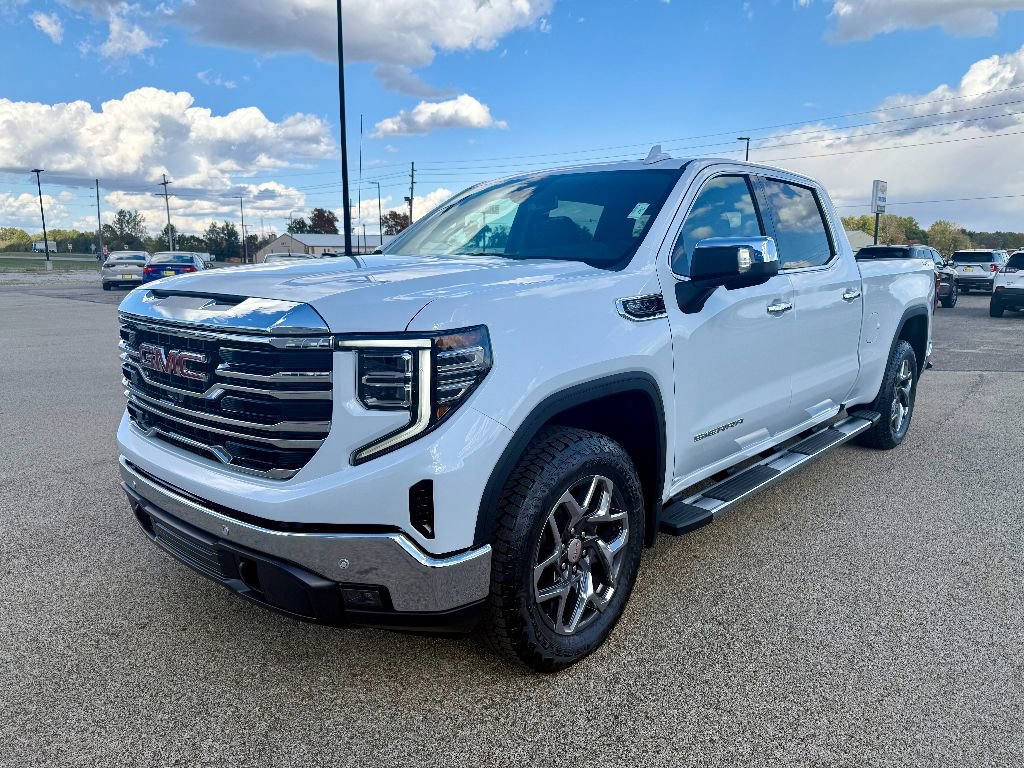 New 2026 GMC Sierra 1500 SLT w/ SLT Premium Package image 8