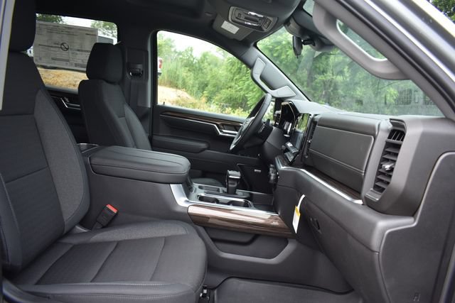 New 2026 Chevrolet Silverado 1500 LT Trail Boss w/ Convenience Package II AWD/4WD image 16