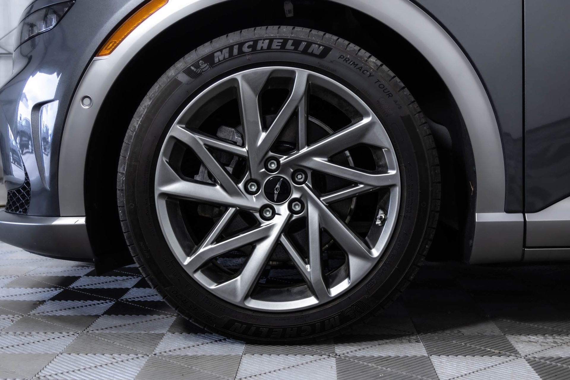 Used 2023 Genesis GV60 Advanced AWD/4WD image 51