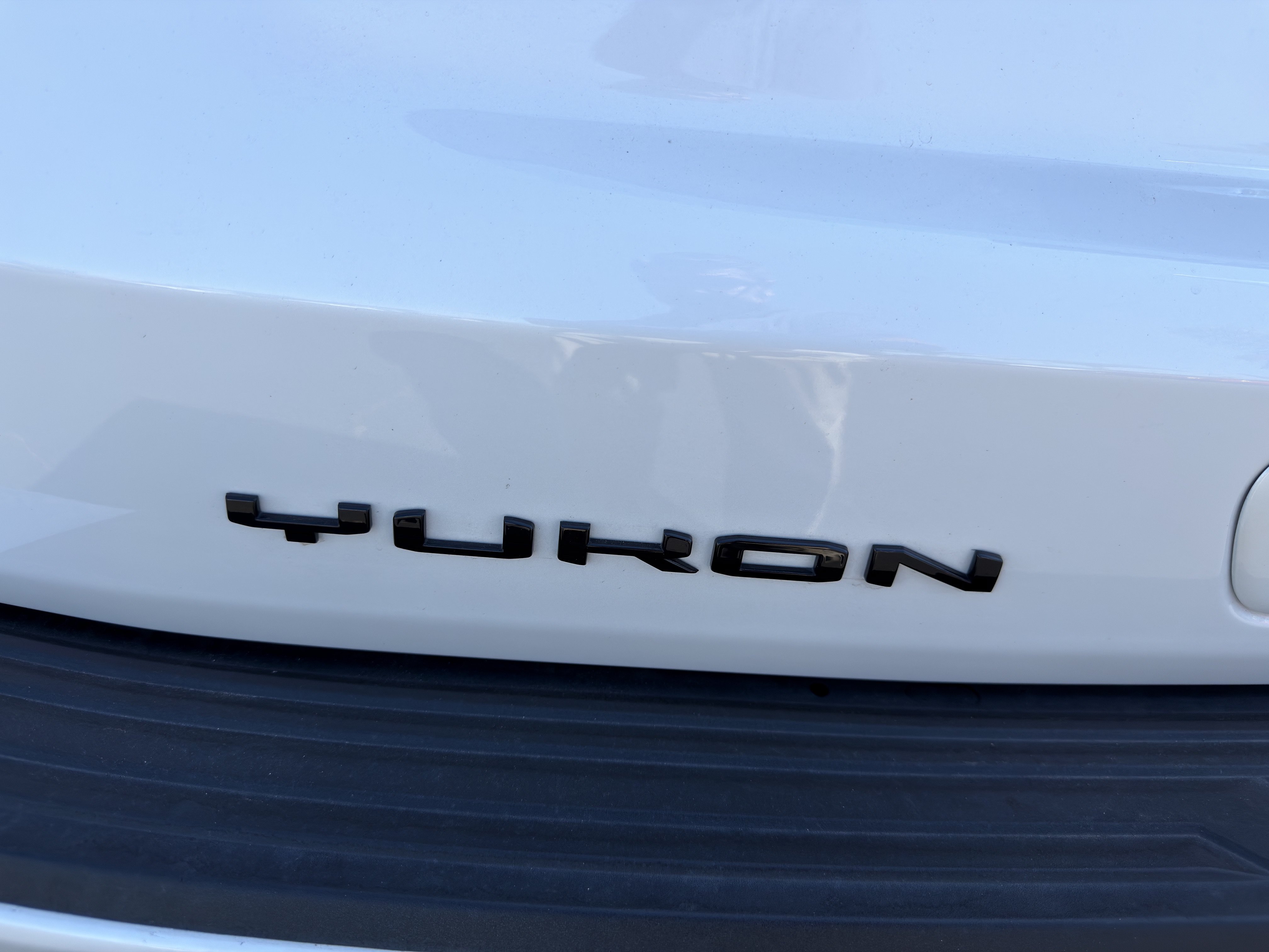 Used 2024 GMC Yukon XL SLT w/ SLT Premium Package RWD image 47