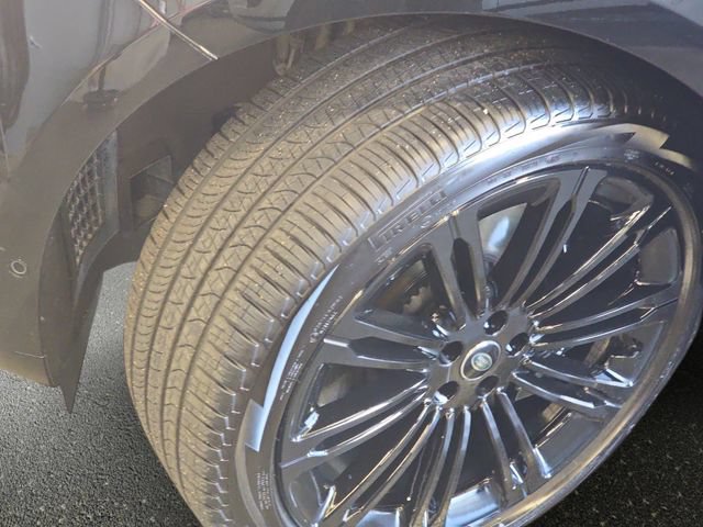 Certified 2023 Land Rover Range Rover First Edition AWD/4WD image 34