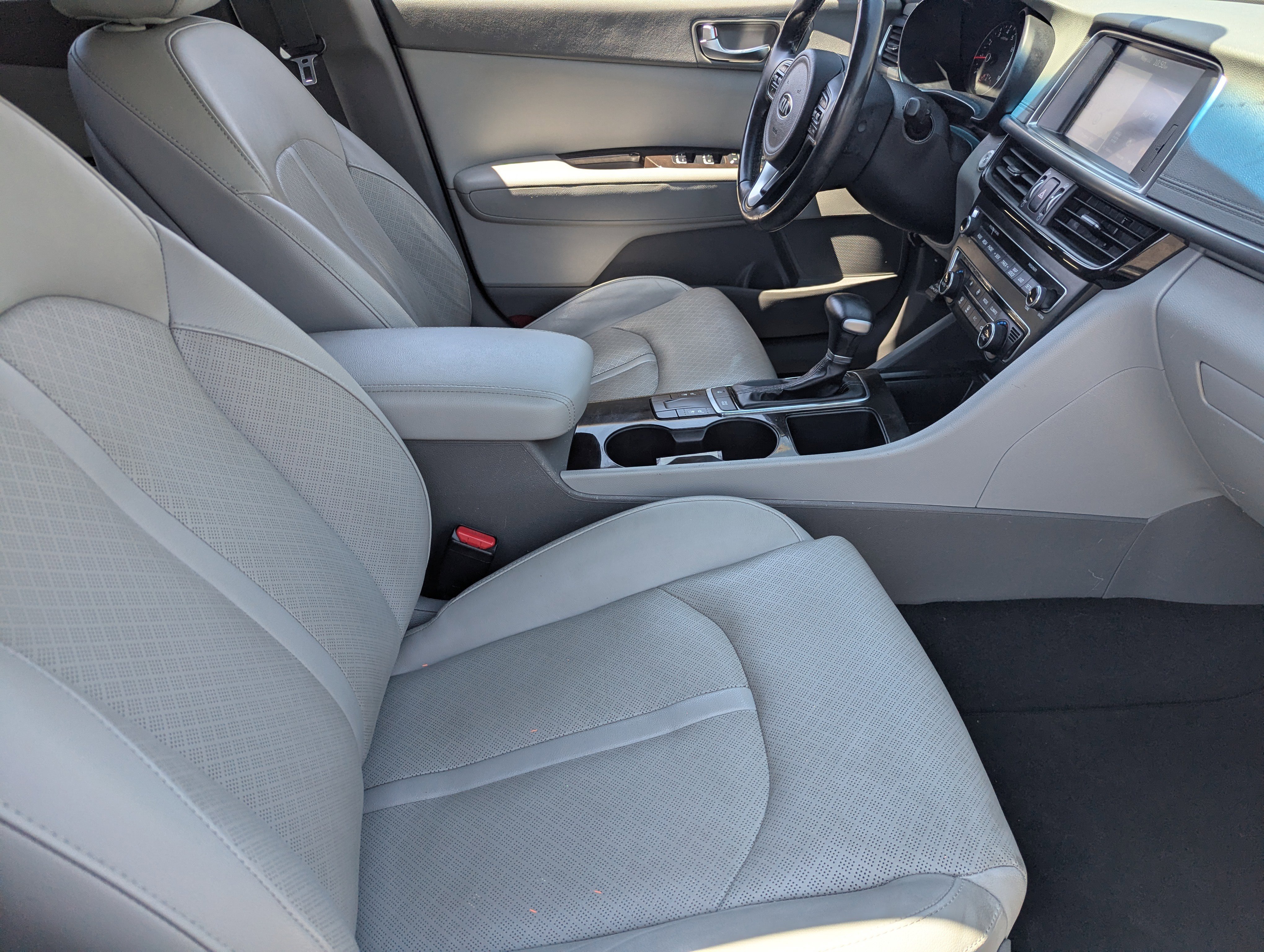 Used 2016 Kia Optima EX w/ Premium Package FWD image 9