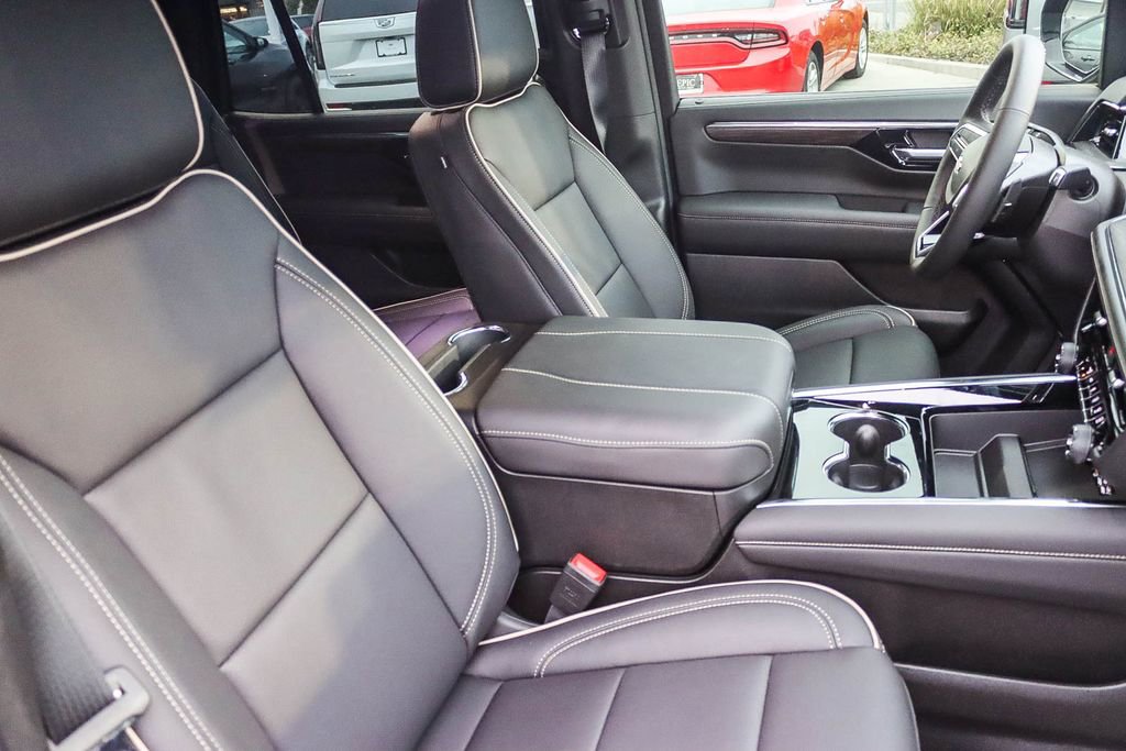 New 2026 Chevrolet Tahoe Premier w/ Sun And Tow Package image 15