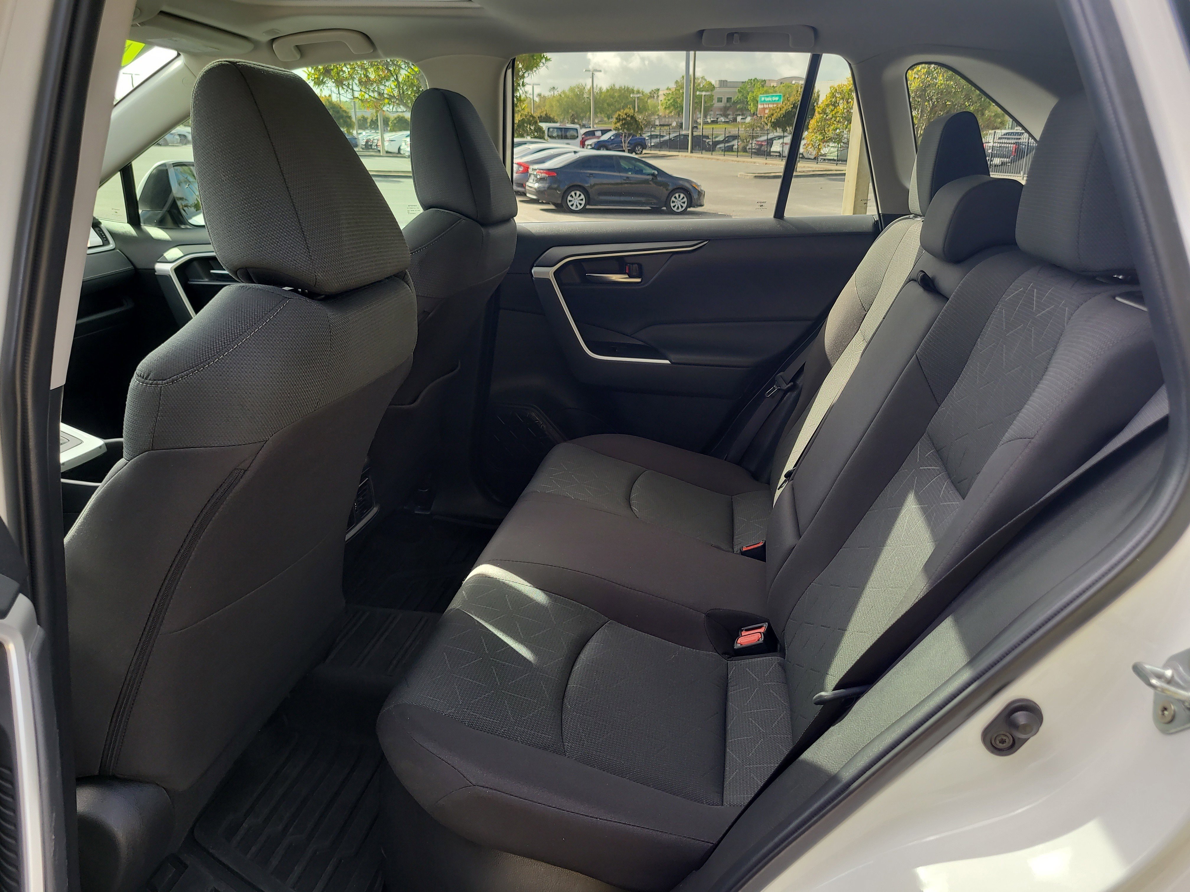 Certified 2024 Toyota RAV4 XLE w/ Convenience Package image 15