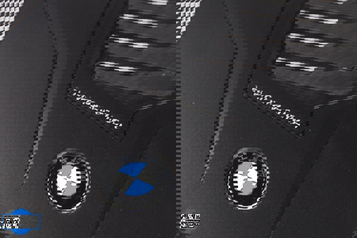 Used 2022 BMW 540i xDrive w/ M Sport Package image 21