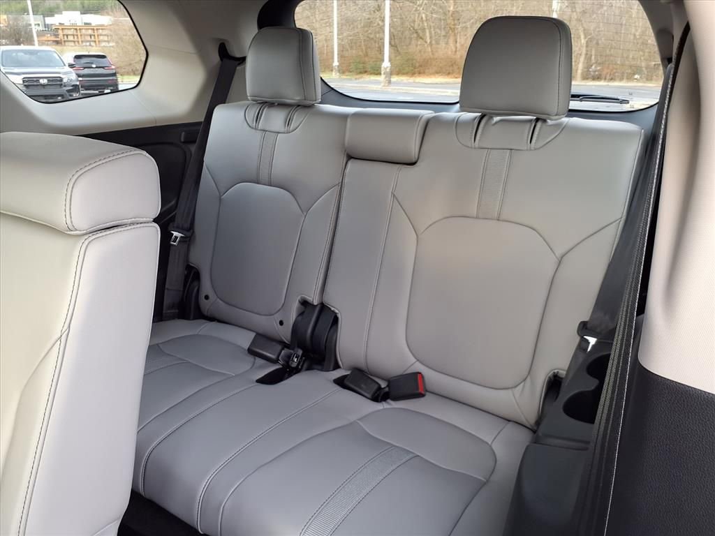 New 2025 Honda Pilot EX-L image 10