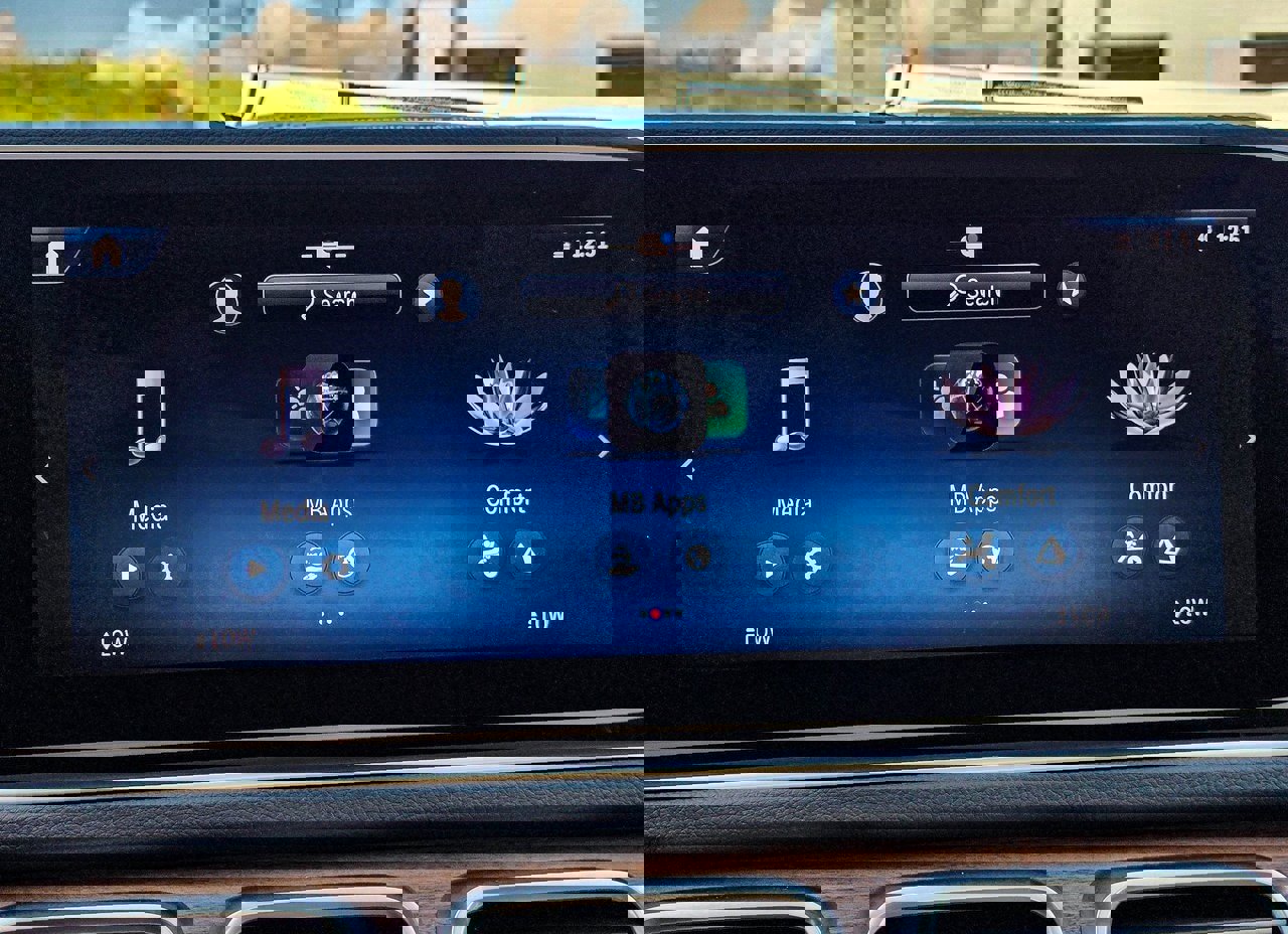 New 2026 Mercedes-Benz GLS 450 4MATIC image 15