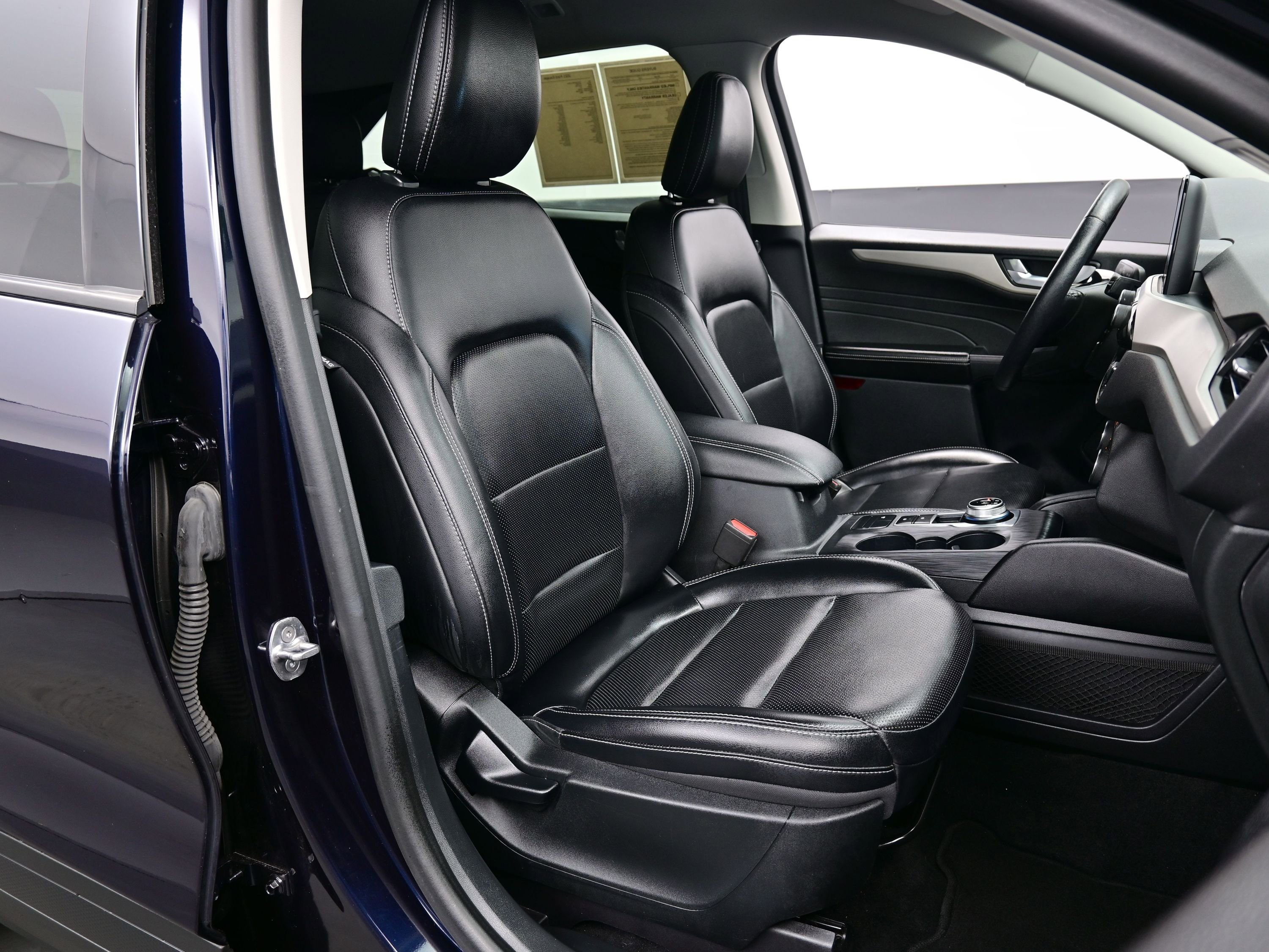 Used 2021 Ford Escape SEL image 15