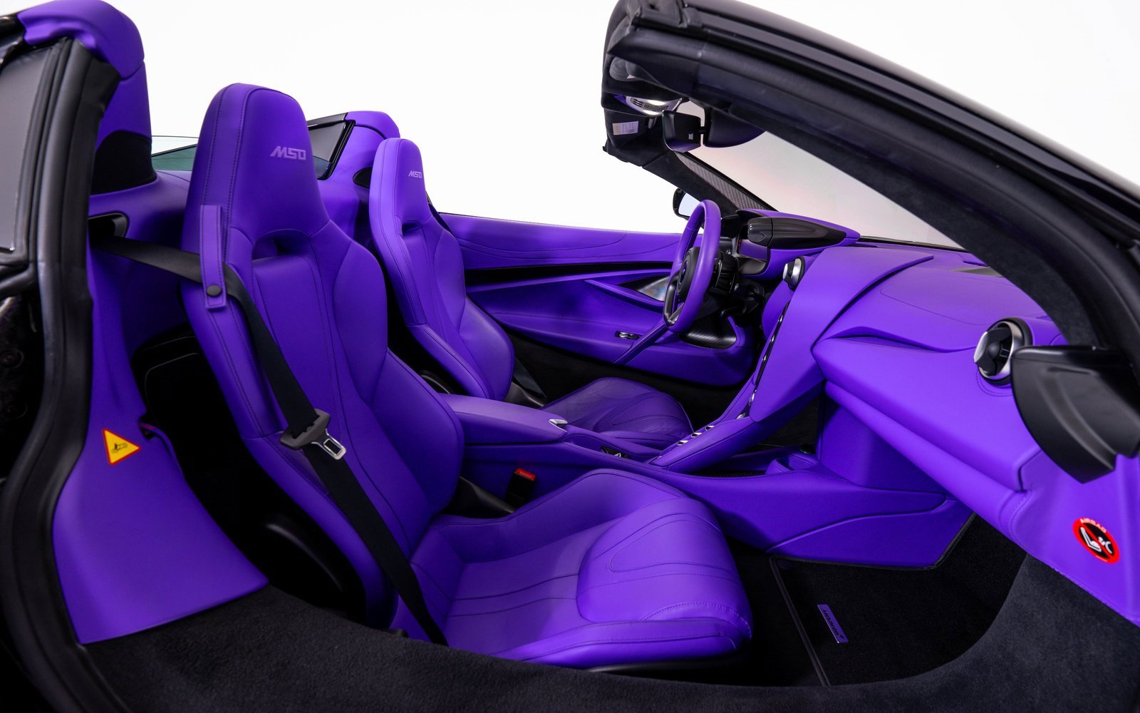 Used 2024 McLaren 750S Spider image 24