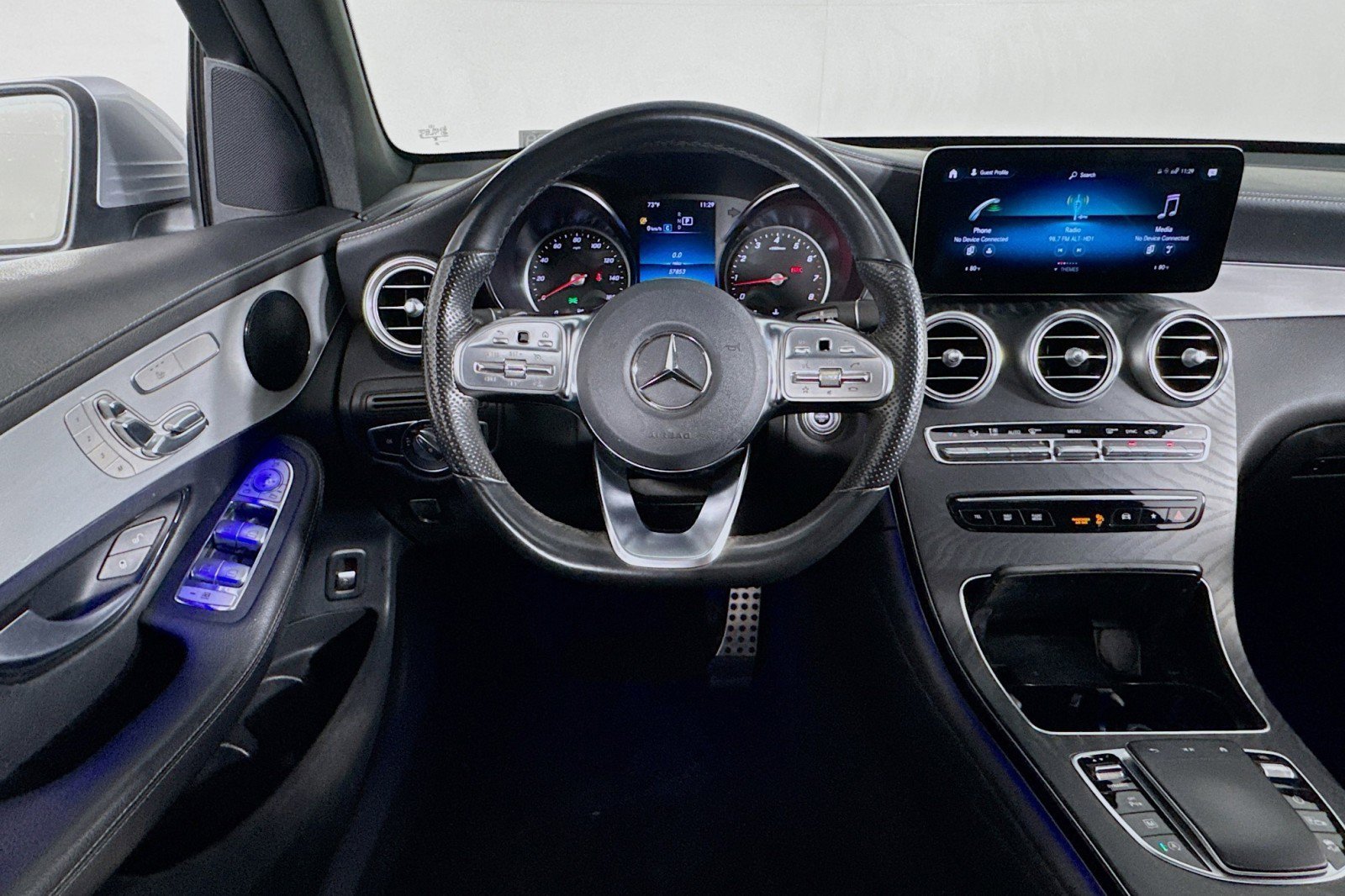 Used 2022 Mercedes-Benz GLC 300 4MATIC Coupe image 4