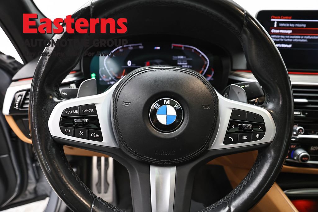 Used 2023 BMW 530i w/ M Sport Package RWD image 10