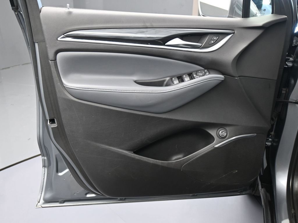 Used 2020 Buick Enclave Preferred image 13