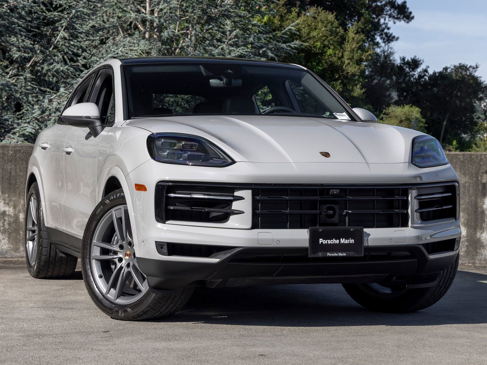 Certified 2026 Porsche Cayenne Coupe AWD/4WD image 6