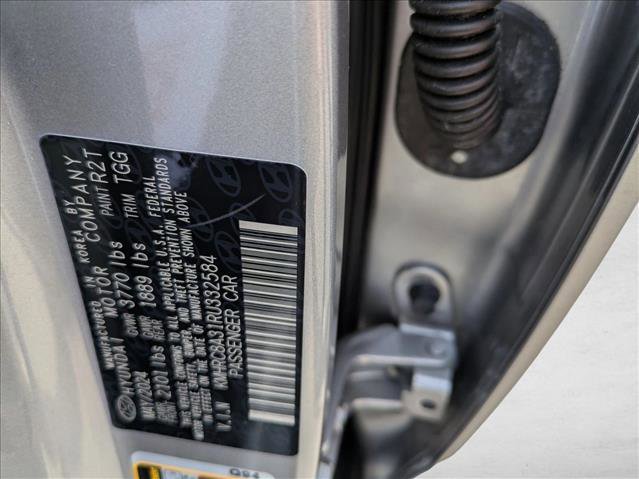 Used 2024 Hyundai Venue SEL image 24