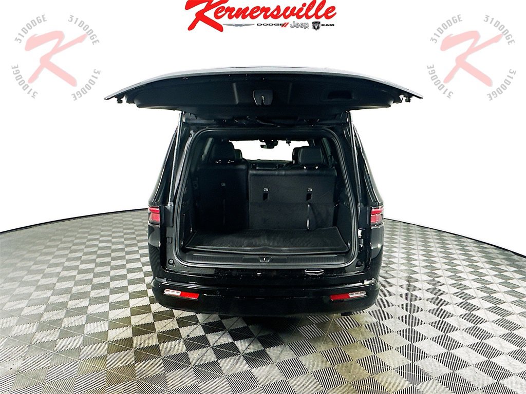 New 2025 Jeep Wagoneer Series II w/ Premium Group I image 16